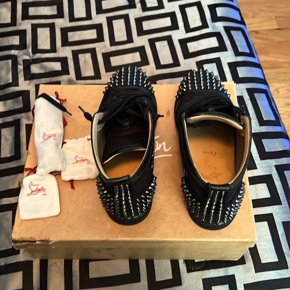 Christian louboutin Lou spikes 2 flat black gun - Picture 3 of 5
